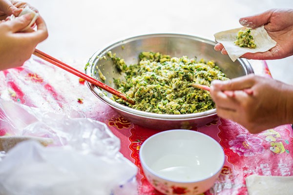 石家庄饮食技校美味特色小吃：做出美味饺子馅的秘笈